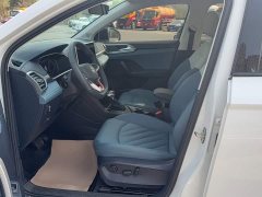 Volkswagen Touareg 300TSI FWD Lunar Premium Edition - ფოტო 12