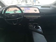Cadillac IQ Aoge Four-Wheel Drive Long-Range Edition - ფოტო 10