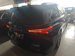 Toyota Sienna 2021 2.5L Hybrid Platinum Edition - ფოტო 7