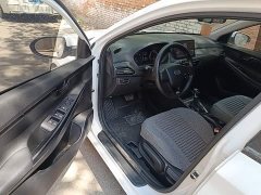 Hyundai Elantra 2020 1.6L Automatic GL Deluxe Edition - ფოტო 16