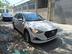 Hyundai Elantra 2020 1.6L Automatic GL Deluxe Edition - ფოტო 4