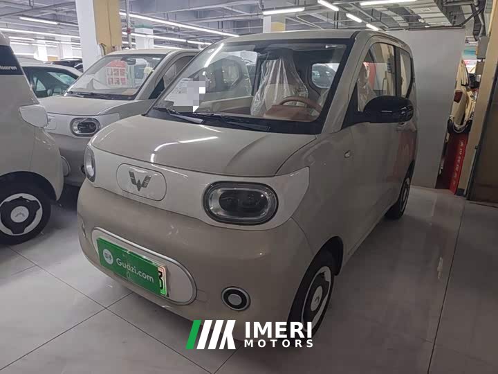 Wuling Hongguang MINIEV Third Generation 215km Youth Edition