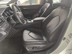 Toyota Camry 2.0G Luxury - ფოტო 15
