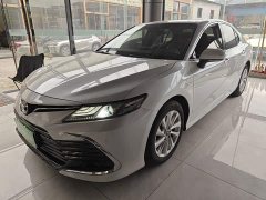 Toyota Camry 2.0G Luxury - ფოტო 2