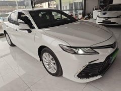 Toyota Camry 2.0G Luxury - ფოტო 4