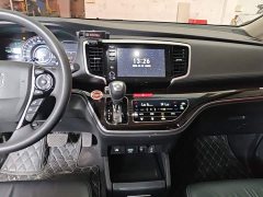 Honda Odyssey 2.0L Sharp Smart Enjoy Edition - ფოტო 9