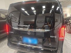 Mercedes-Benz V-Class 2022 V 260 L Long Wheelbase Luxury Edition - ფოტო 4