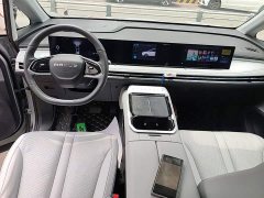 Maxus Dazhong 7 Super Hybrid Super Long Range Flagship - ფოტო 10
