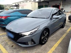 Hyundai Elantra 1.5L CVT Luxury - ფოტო 1