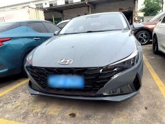 Hyundai Elantra 1.5L CVT Luxury - ფოტო 3