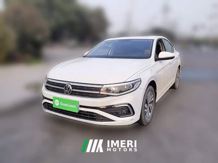 Volkswagen Bora 200TSI DSG Smart Edition