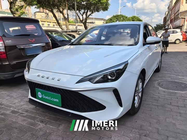 SAIC MG i5 1.5L Manual Comfort Edition