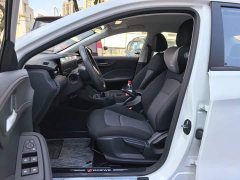 SAIC MG i5 2026 1.5L Manual Comfort Edition - ფოტო 15