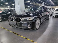 BMW 5 Series Facelift 530Li Luxury Edition Premium Package - ფოტო 2