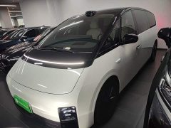 Li Auto Li Xiang MEGA Ultra - photo 1