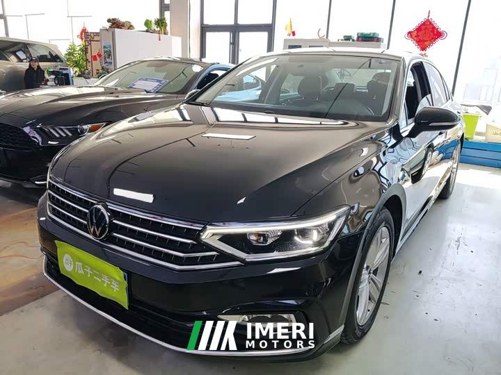 Volkswagen Magotan 2 Million Units Anniversary Edition 280TSI DSG Comfort