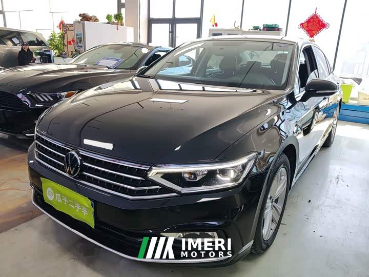 Volkswagen Magotan 2 Million Units Anniversary Edition 280TSI DSG Comfort