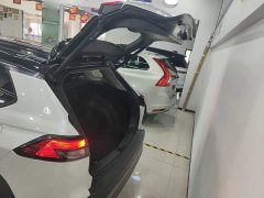 Toyota Frontlander 2.0L CVT Luxury Plus - ფოტო 19