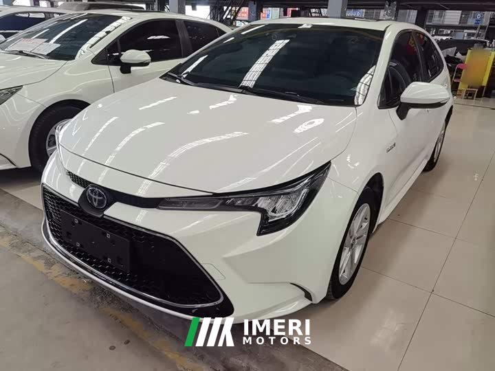Toyota Corolla Hybrid 1.8H E-CVT Luxury - ავტომობილი ჩინეთიდან