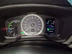 Toyota Corolla Hybrid 1.8H E-CVT Luxury - ფოტო 12