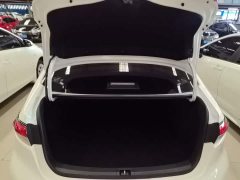 Toyota Corolla Hybrid 1.8H E-CVT Luxury - ფოტო 19