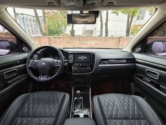 Mitsubishi Outlander 2.0L 2WD Comfort Edition 7-Seater - ფოტო 18