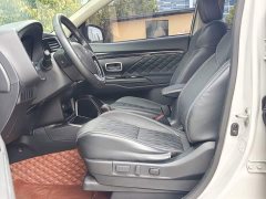 Mitsubishi Outlander 2.0L 2WD Comfort Edition 7-Seater - ფოტო 8