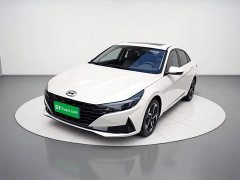 Hyundai Elantra 2022 1.5L CVT Luxury - ფოტო 1