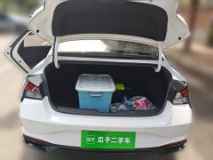 Hyundai Elantra 2022 1.5L CVT Luxury - ფოტო 10