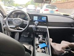 Hyundai Elantra 2022 1.5L CVT Luxury - ფოტო 13