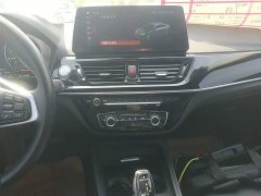 BMW 1 Series Facelift 120i M Sport - ფოტო 9