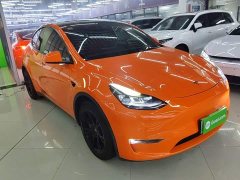 Tesla Model Y Long Range All-Wheel Drive - ფოტო 4