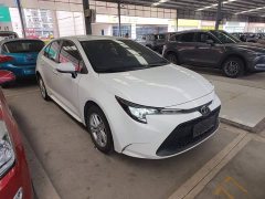 Toyota Corolla 1.8L CVT Base - ფოტო 4