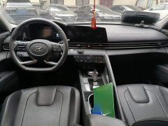 Hyundai Elantra 1.5L CVT Luxury - ფოტო 13