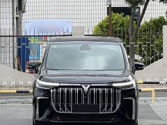 Voyah Lantu Dreamchaser PHEV Extended Range Excellence Edition - ფოტო 3