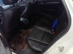 Honda Accord 260TURBO Phantom Night Premium Edition - ფოტო 17