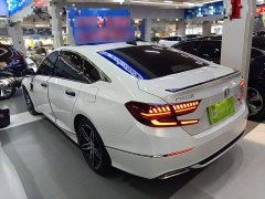Honda Accord 260TURBO Phantom Night Premium Edition - ფოტო 5