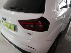 Geely Emgrand X3 2020 1.5L CVT Luxury - ფოტო 8