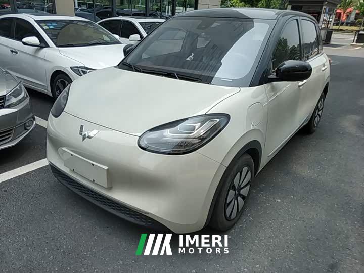Wuling Binguo 333km Lingxi Connected Edition