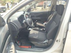 Mitsubishi Outlander 2020 2.0L FWD Comfort 5-Seater - ფოტო 11