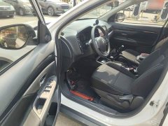 Mitsubishi Outlander 2020 2.0L FWD Comfort 5-Seater - ფოტო 12