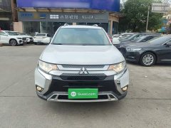 Mitsubishi Outlander 2020 2.0L FWD Comfort 5-Seater - ფოტო 3