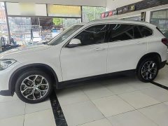 BMW X1 sDrive25Li Leading Edition - ფოტო 11