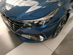 Hyundai Elantra 1.5L CVT Luxury - ფოტო 18