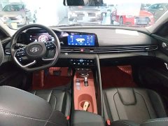 Hyundai Elantra 1.5L CVT Luxury - ფოტო 6