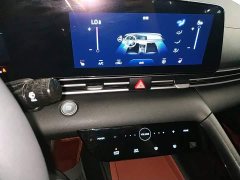 Hyundai Elantra 1.5L CVT Luxury - ფოტო 9