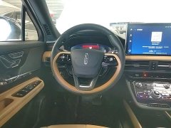 Lincoln Explorer 2.0T FWD Elegant Edition - ფოტო 11