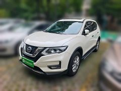 Nissan Qashqai Classic 2.0L FWD Smart Connect Premium Edition - ფოტო 1