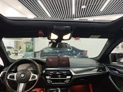 BMW 5 Series (Imported) 525i M Sport Package - ფოტო 17