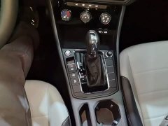 Volkswagen Bora 200TSI DSG Comfort Pro - ფოტო 14